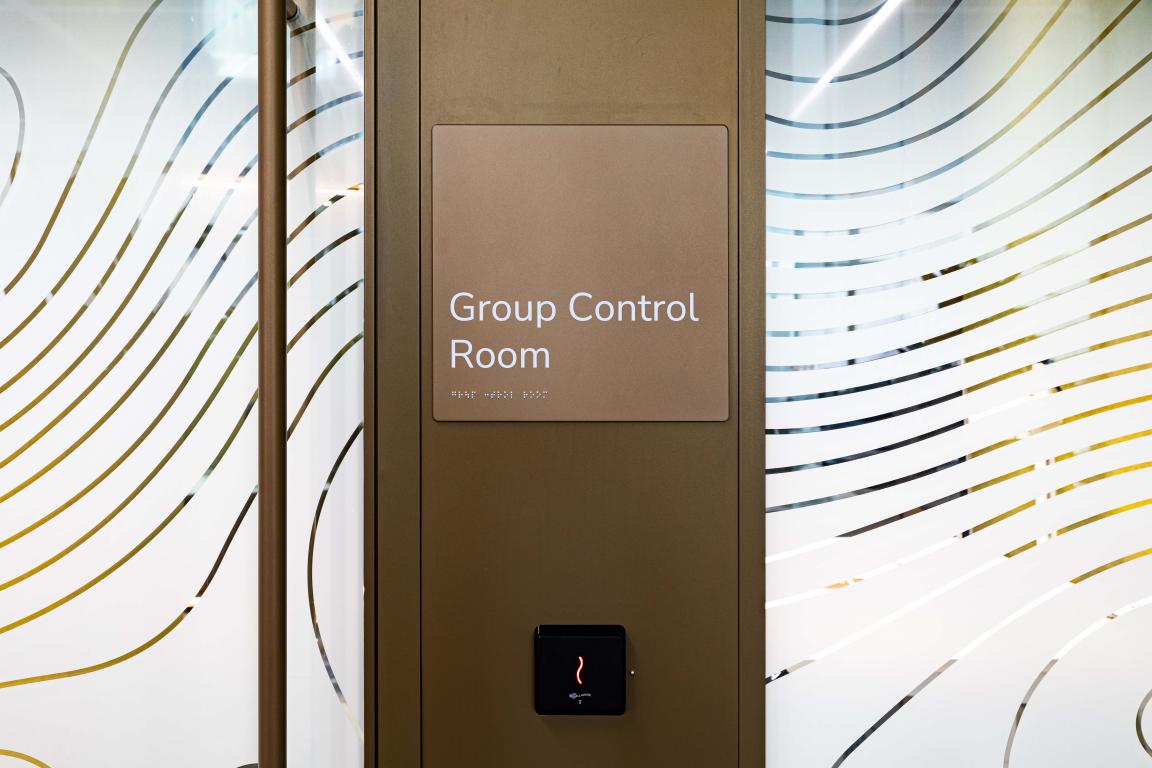 Radii supports tp bennett & Overbury with bespoke bronze framed glazed partitions at banking HQ in London.