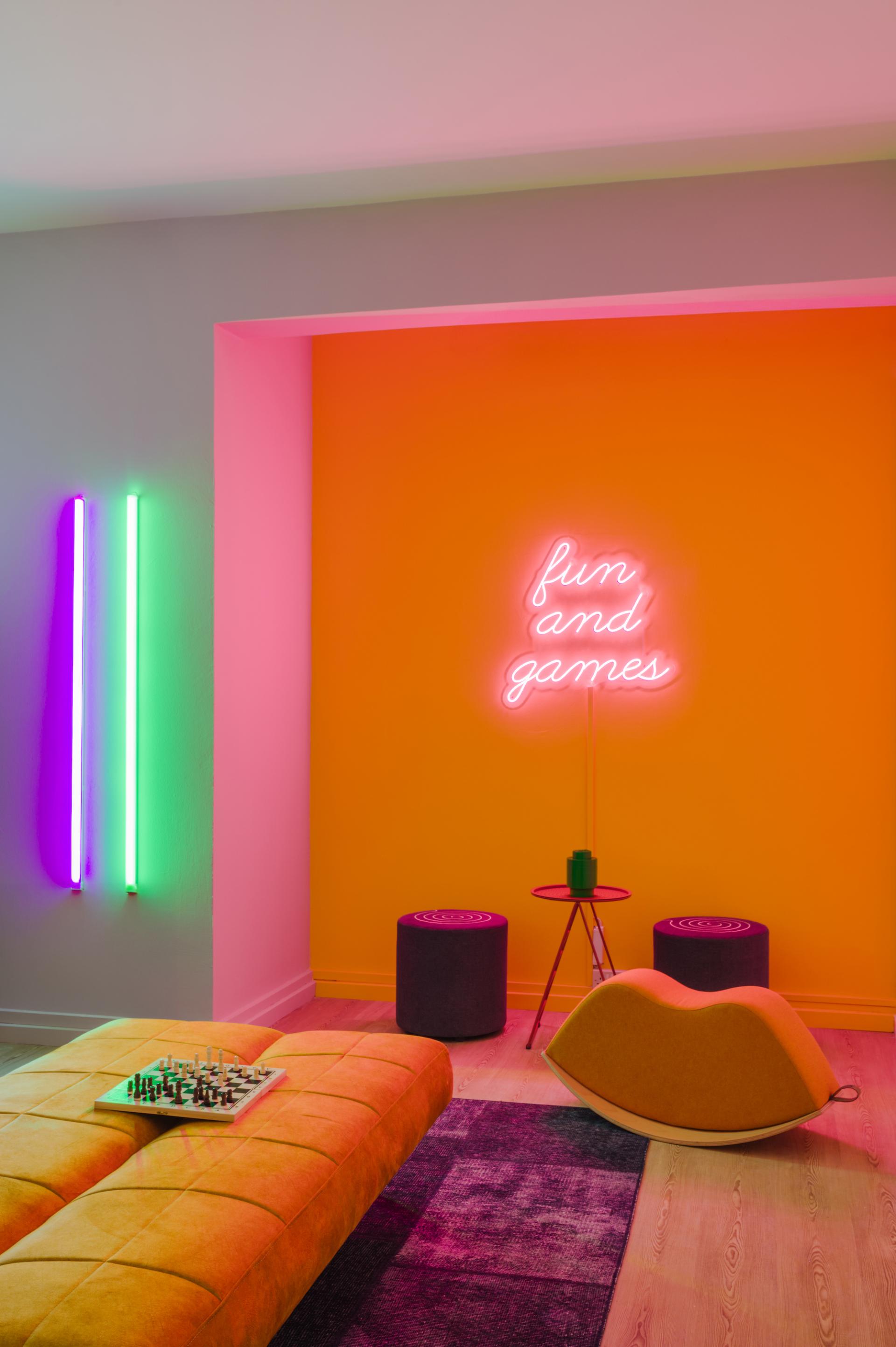 Bright, bold workplace setting for Turkcell by Taner's Sons. 