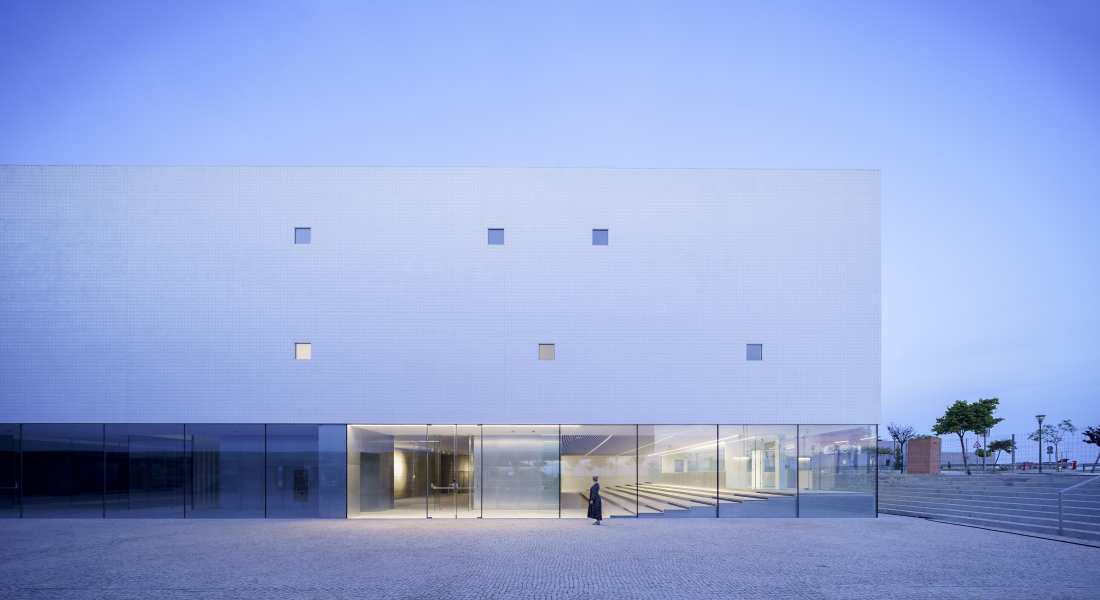 Architecture special mention - plaza exterior