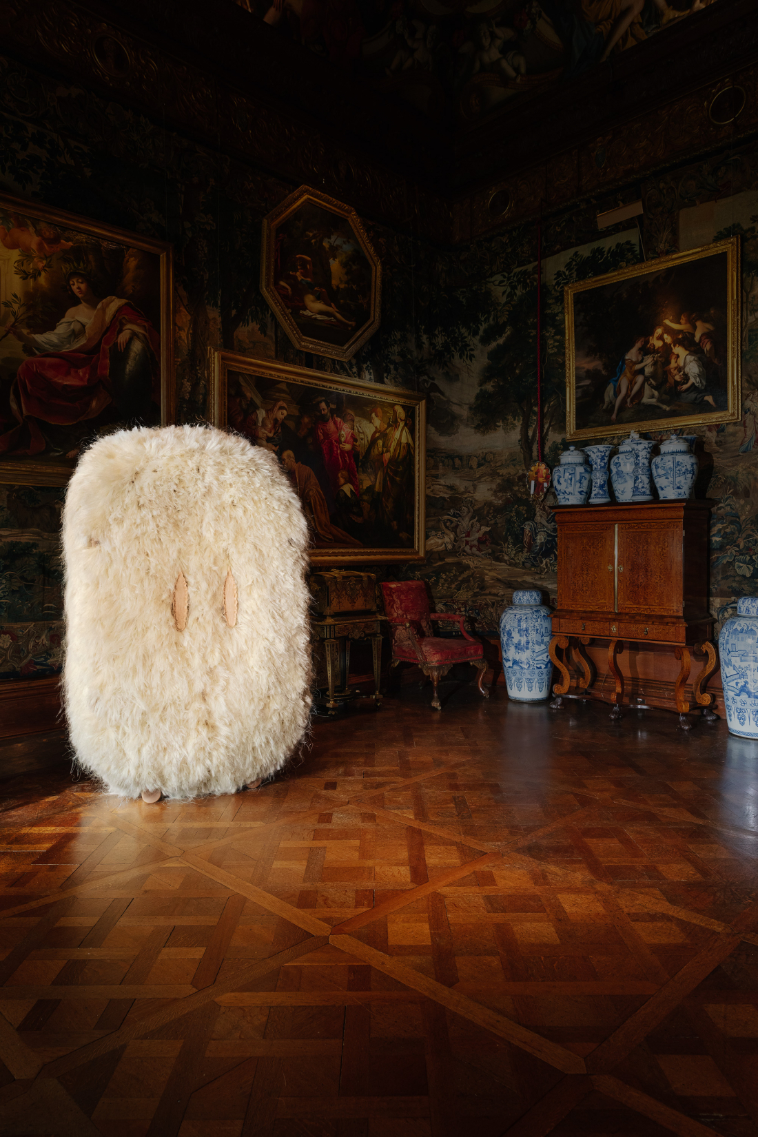 Chatsworth cocoon chair 2025