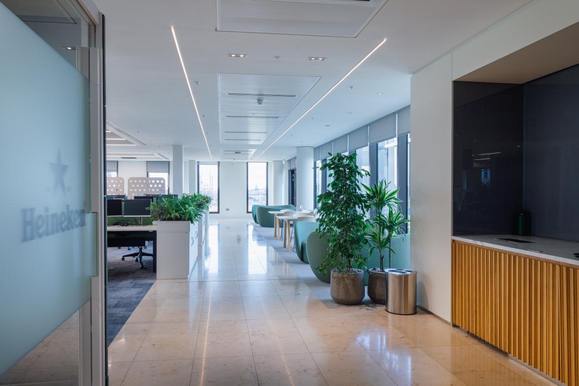 Benholm supports Claremont in bringing warmth, texture and vitality to HEINEKEN UK Edinburgh & London.