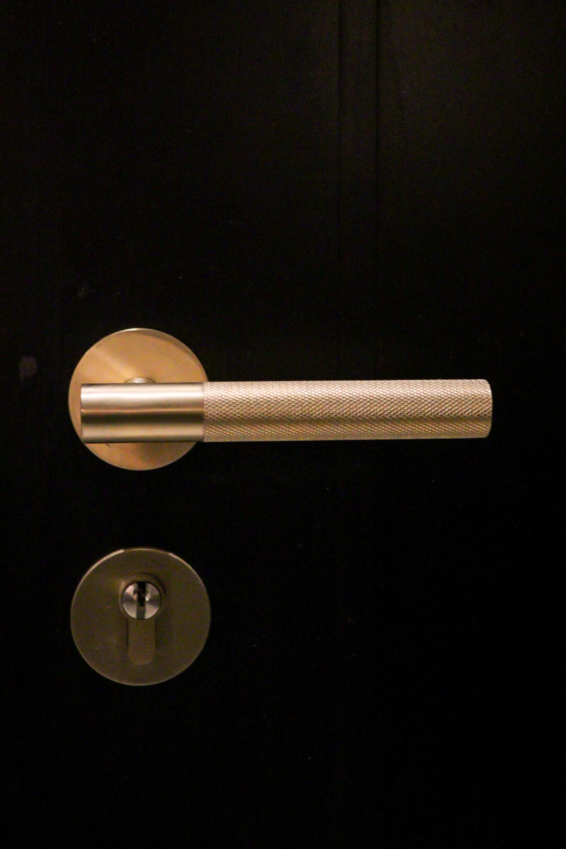 The Cape Grace Hotel, Cape Town, showcases ironmongery from Consort Architectural Hardware.