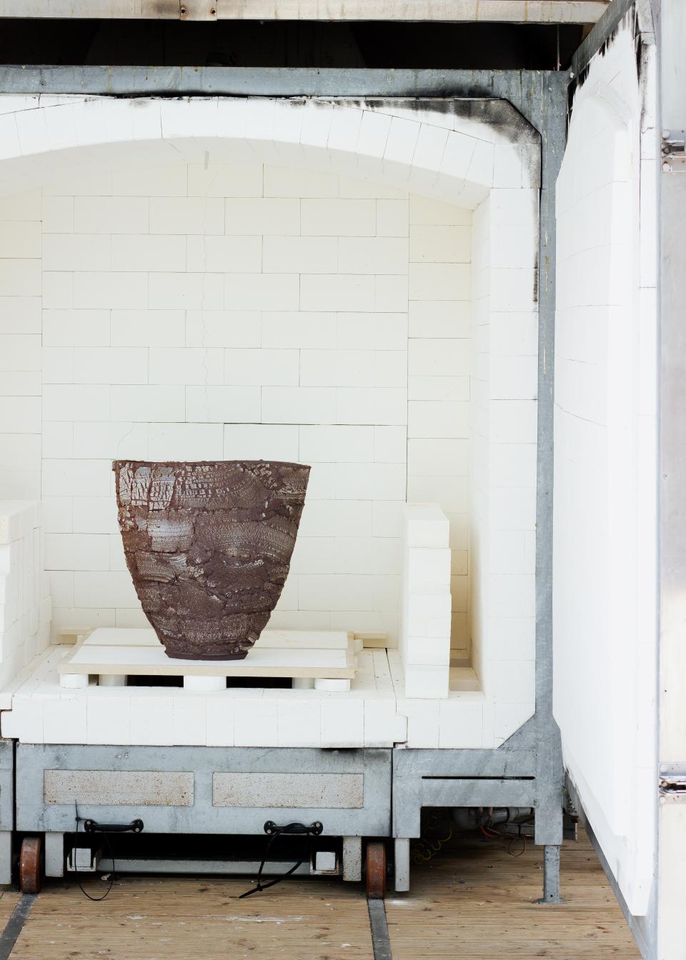 Surfacing by Heather Gibson: Ceramic stoneware rooted in materiality and memory.