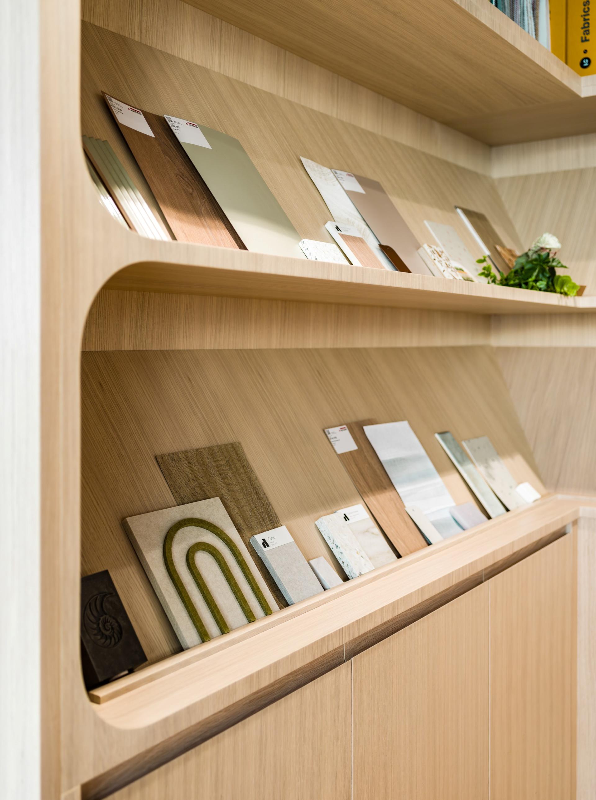 Collaboration between SpaceInvader and Overbury culminates in deeply detailed Manchester workspace.