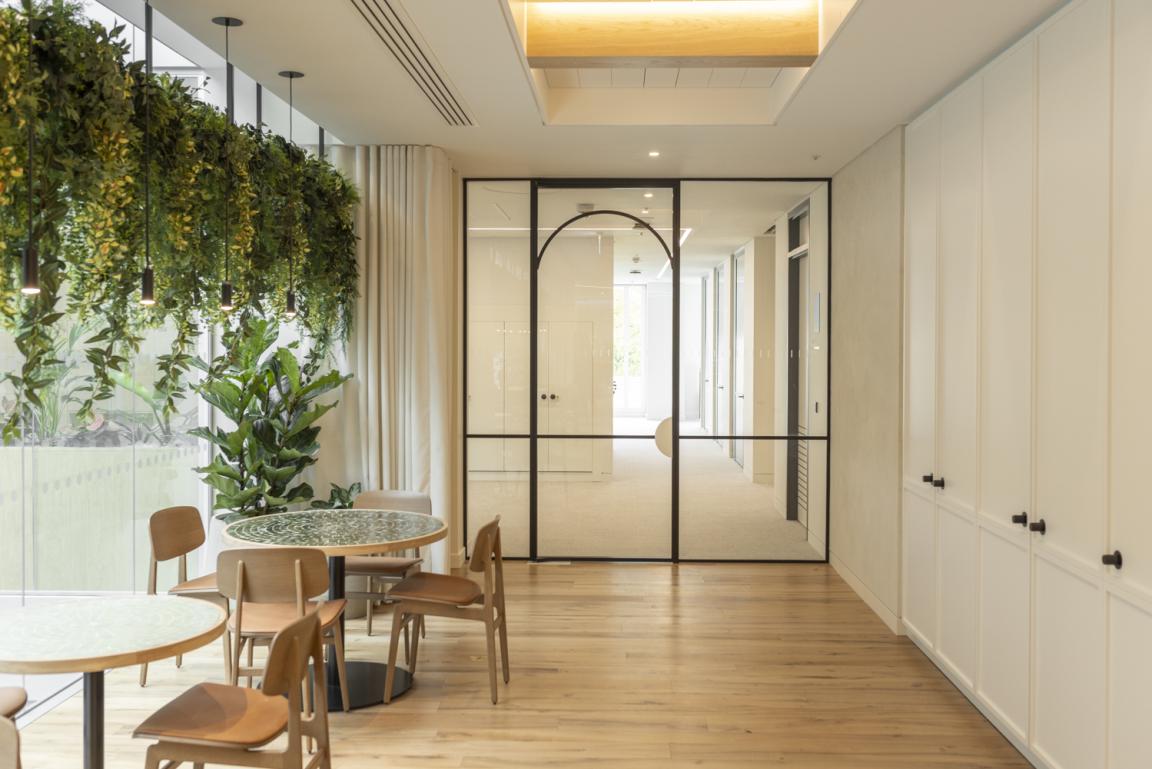 Bespoke door designs and high-end office partitions by Radii for Goodwin Procter.