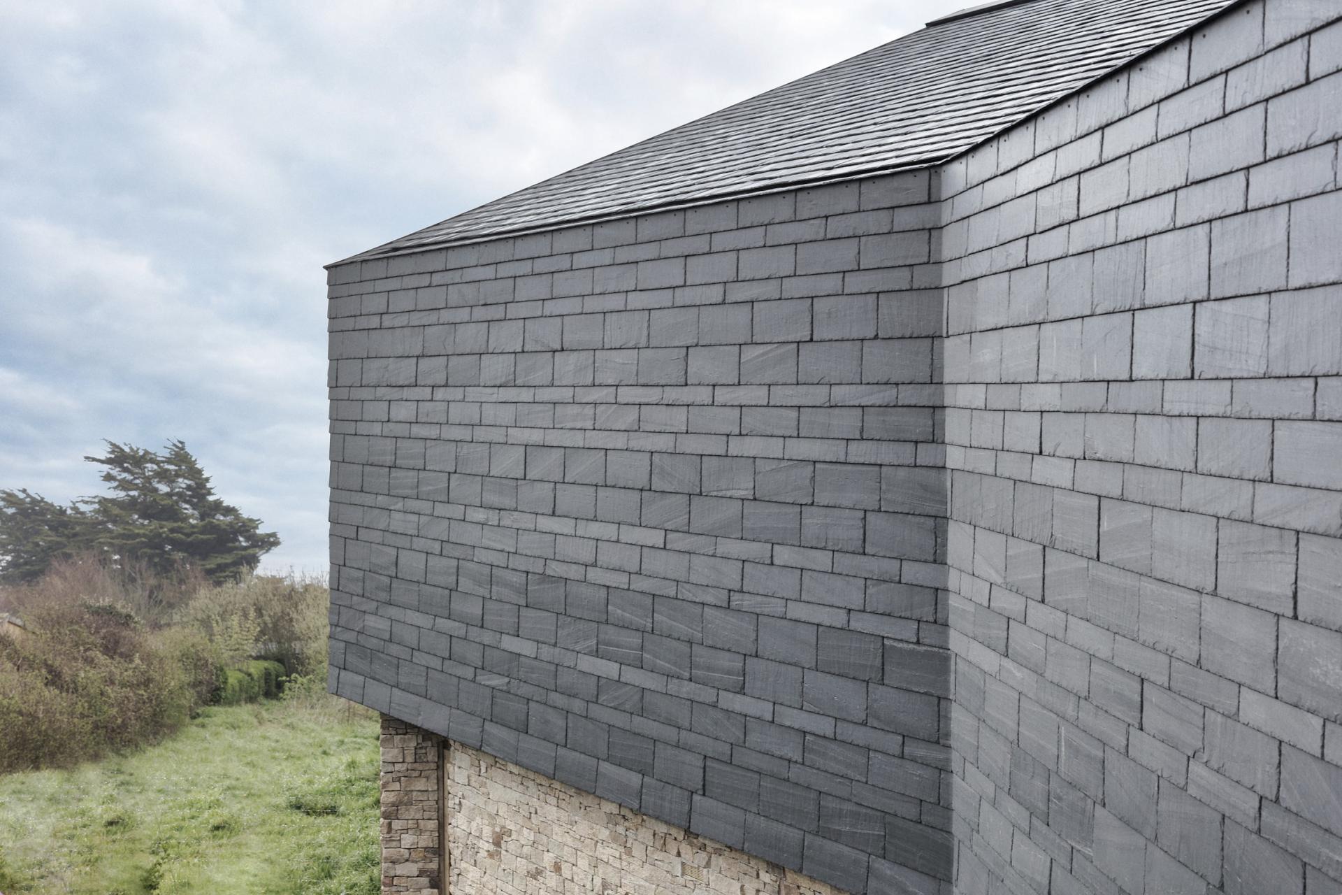 CUPACLAD® 101 Random supports coastal inspired project by AR Design Studio.