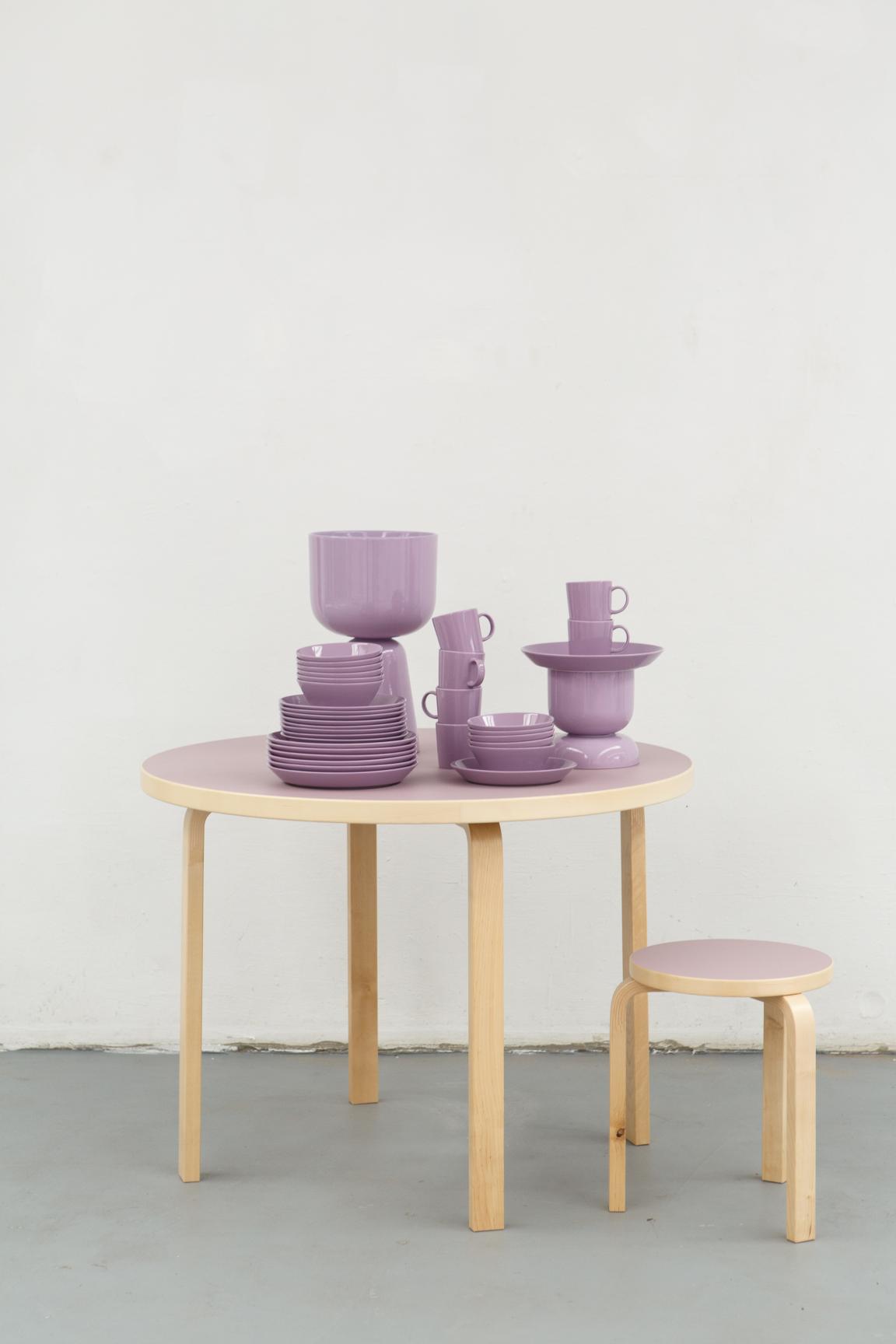 Craft in colour: Forbo’s Furniture Linoleum in Soft Lilac frames HOW&WOW at Dutch Design Week 2025.