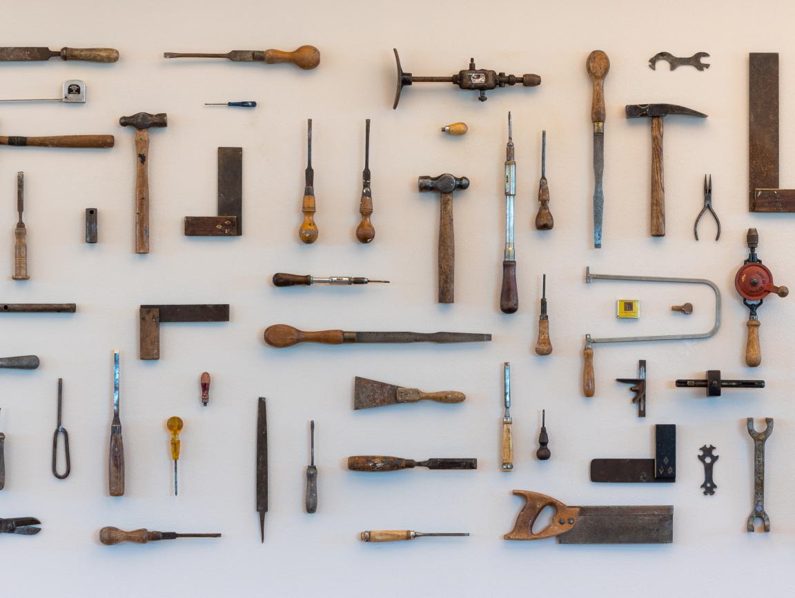 Sheila Bird's new HQ for Stockport based contractor TMT playfully celebrates The Art of Construction.