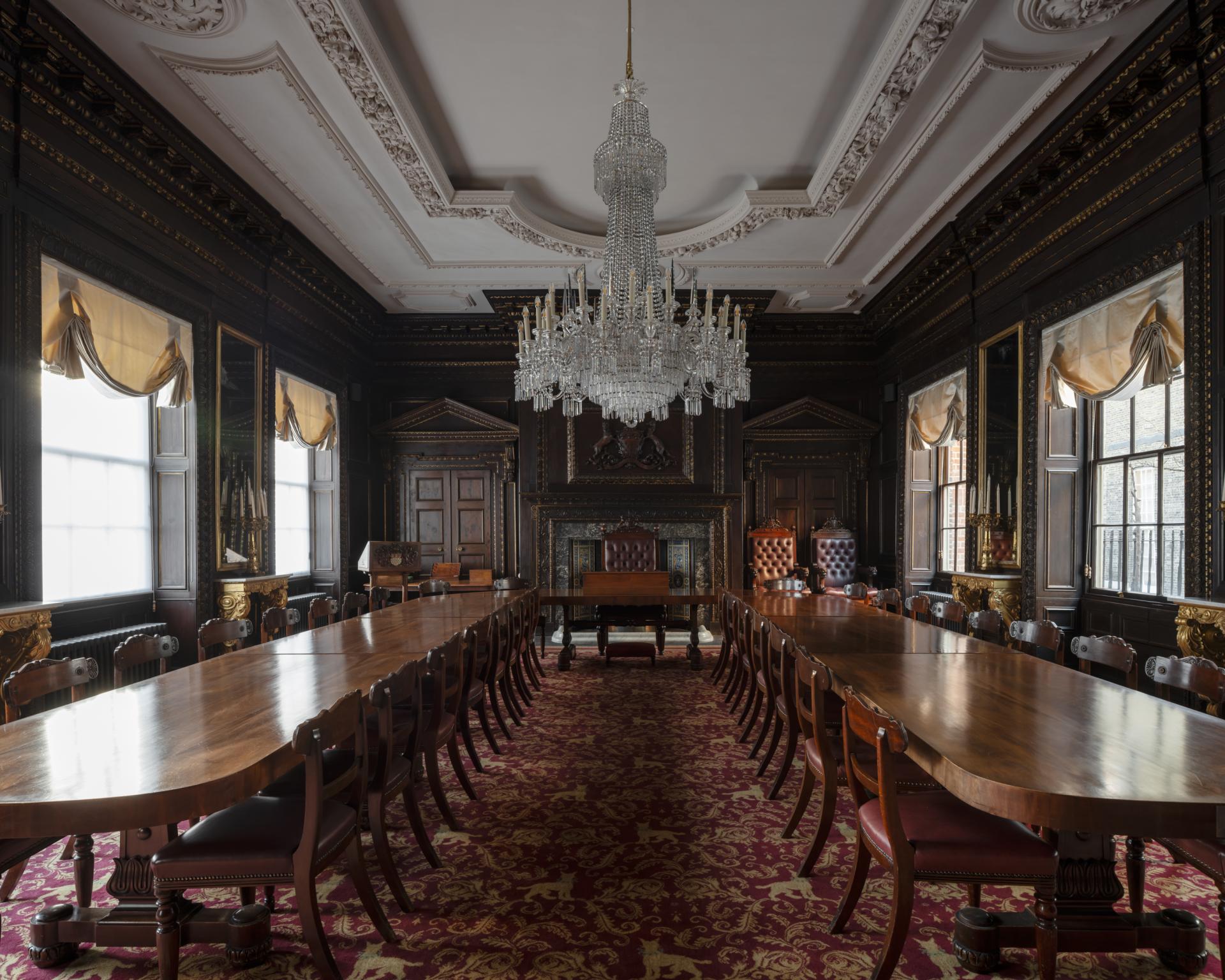 Carter Owers Studio reimagines the interiors of Skinners' Hall as 8½ London. 