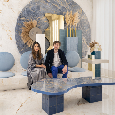 Contemporary ceramic design showcased at Casa Decor, featuring elegant decor and stylish furnishings in a modern space.