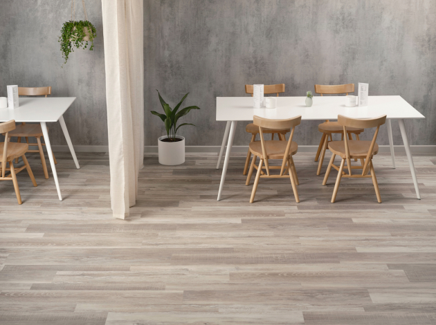 Amtico Spacia SS5W3322 Washed Salvaged Timber - Boardwalk