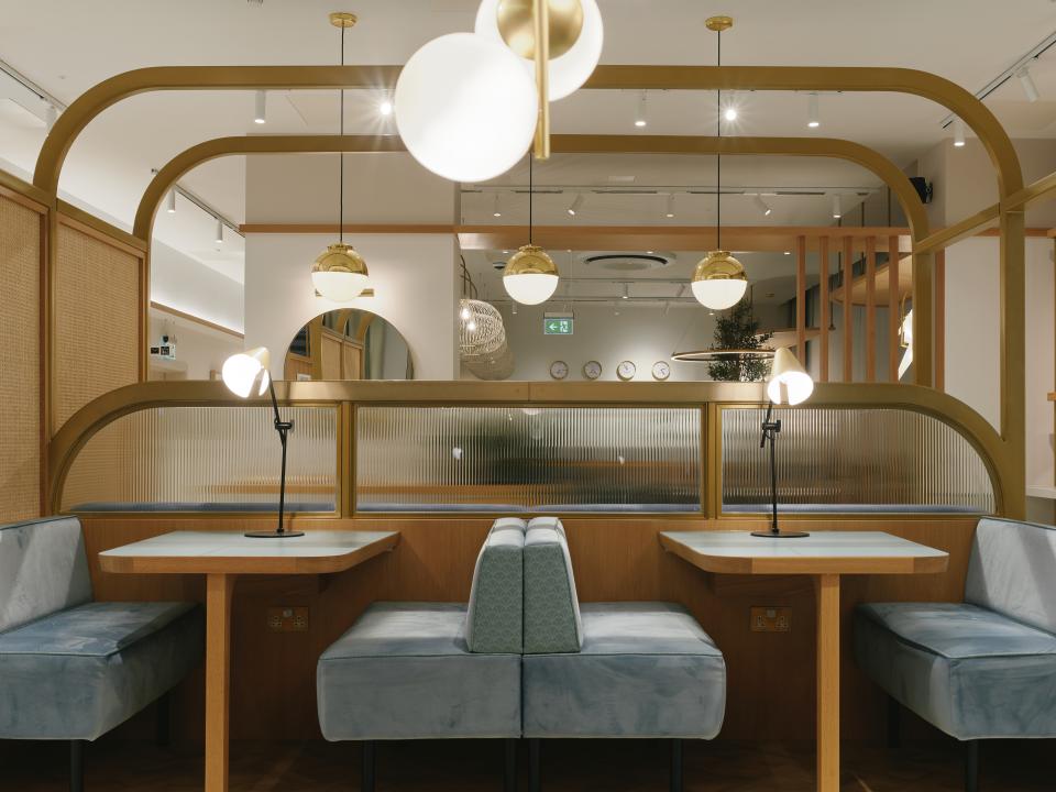 Modern residential amenity space featuring stylish seating, ambient lighting, and contemporary design at The Headline, Leeds.