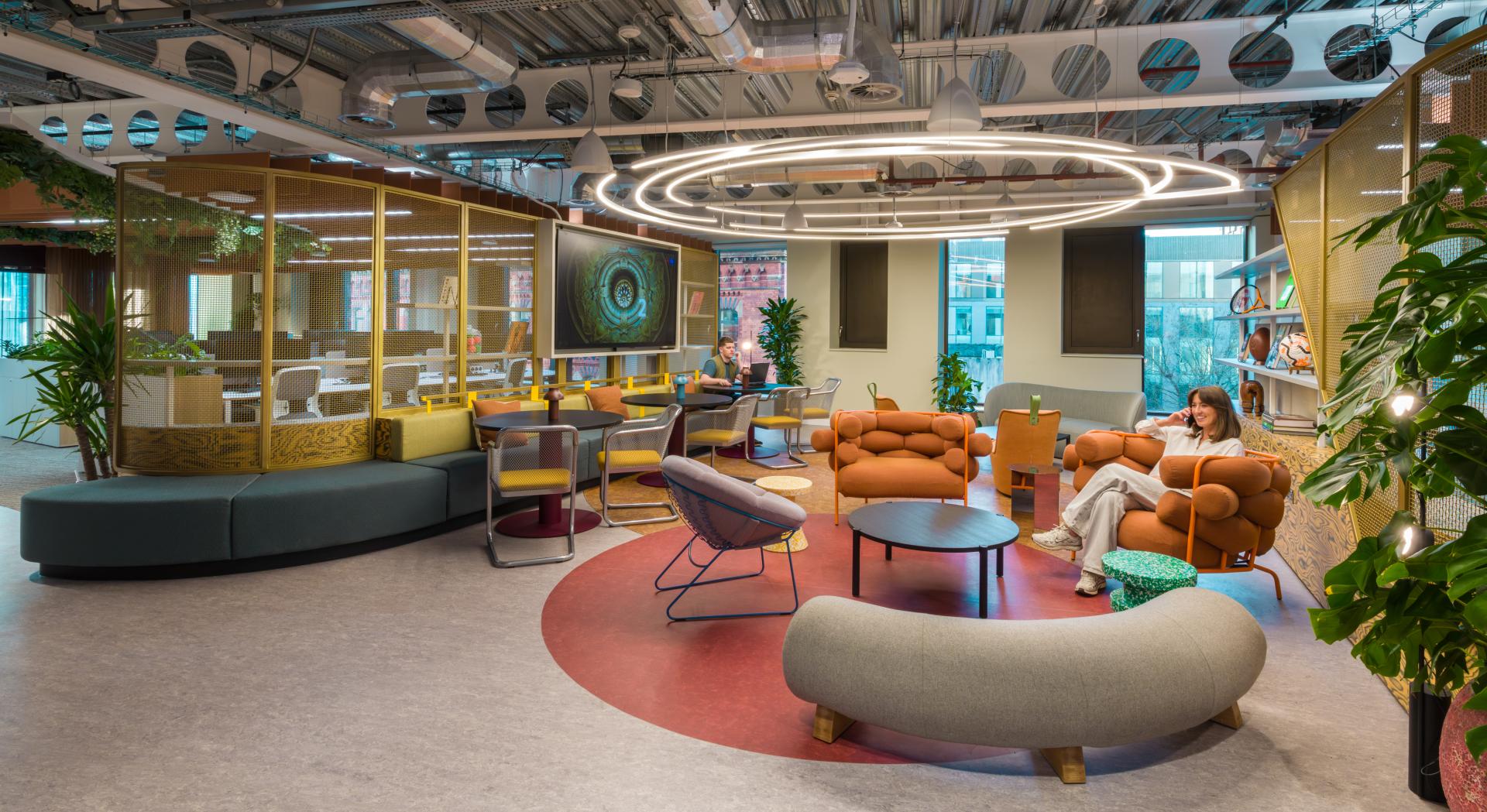 SpaceInvader's workplace scheme for Virgin Media O2 balances vibrancy with variety to support congregation and calm.
