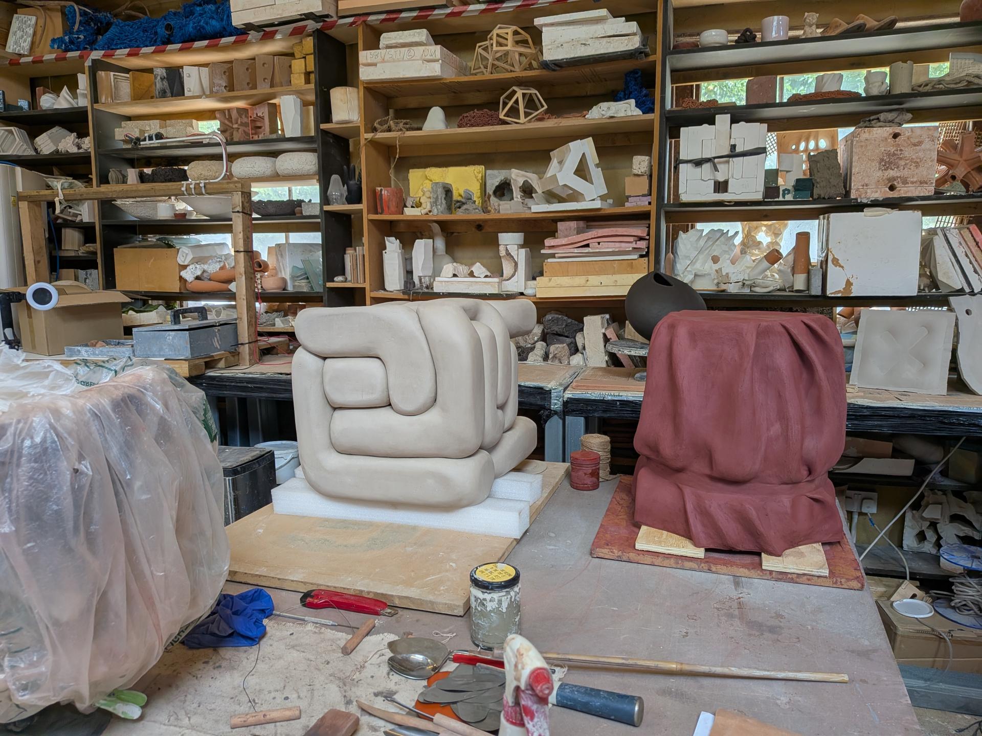 Cãtãlin Filip: Crafting lighting and sculptural objects from clay.