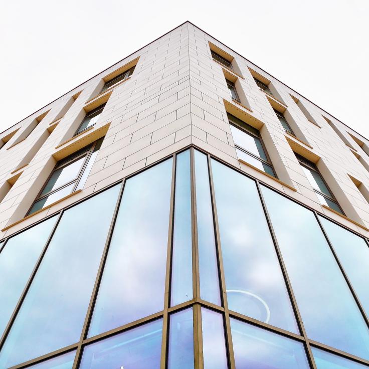 8,900 façade pieces crafted by Shackerley features on police HQ by Vincent+Gorbing & Willmott Dixon - installed by A2O Facades.