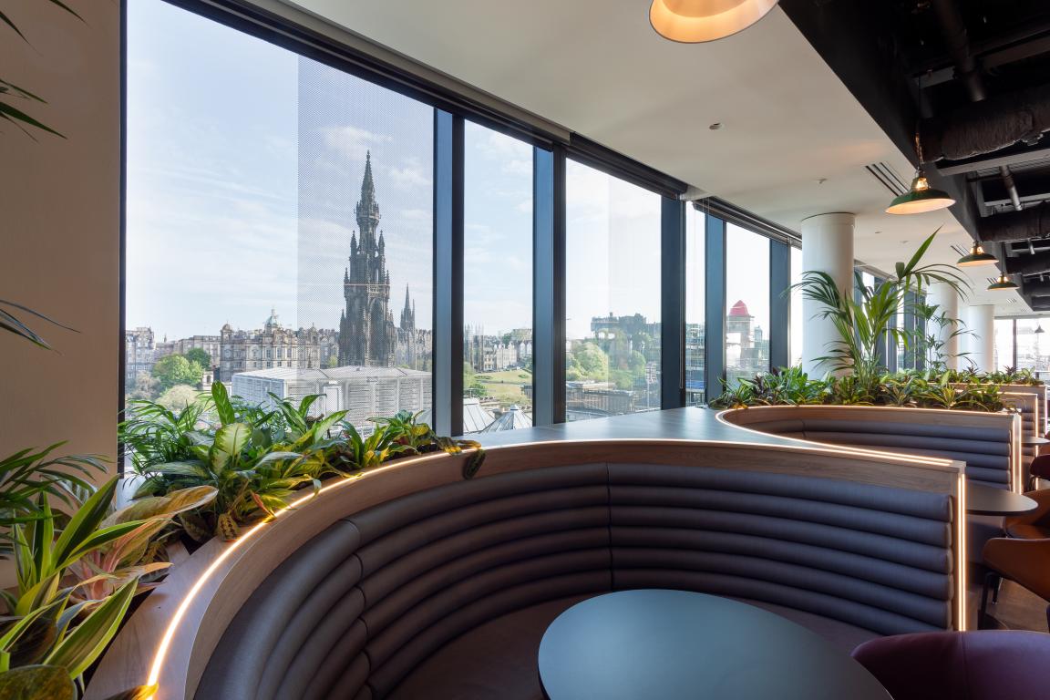 Benholm supports Claremont in bringing warmth, texture and vitality to HEINEKEN UK Edinburgh & London.