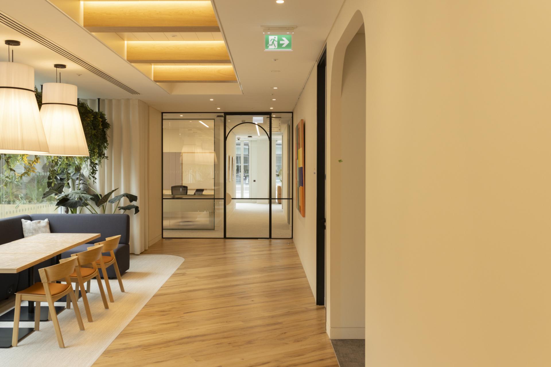 Bespoke door designs and high-end office partitions by Radii for Goodwin Procter.