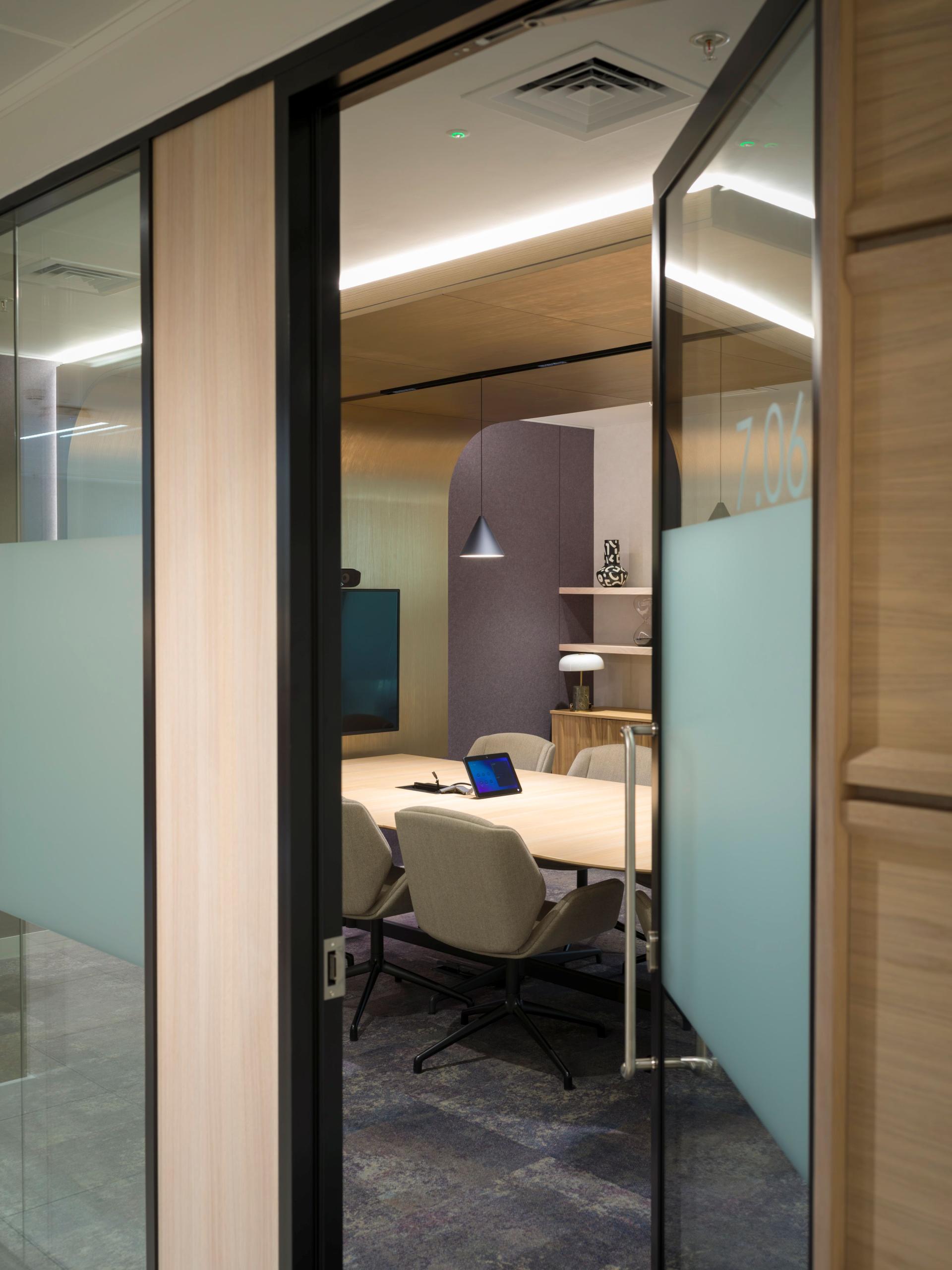 SpaceInvader unveils Manchester office for multinational law firm Pinsent Masons.