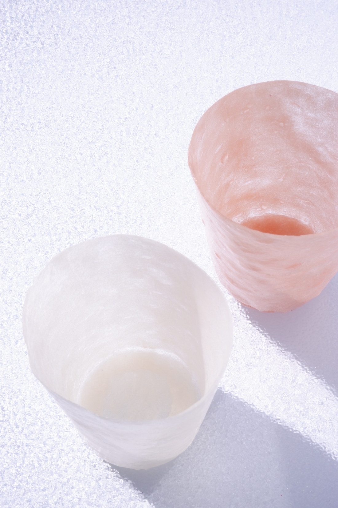 Paula Nerlich, Circular Materials, Aqua Faba Foam tableware © Paula Nerlich