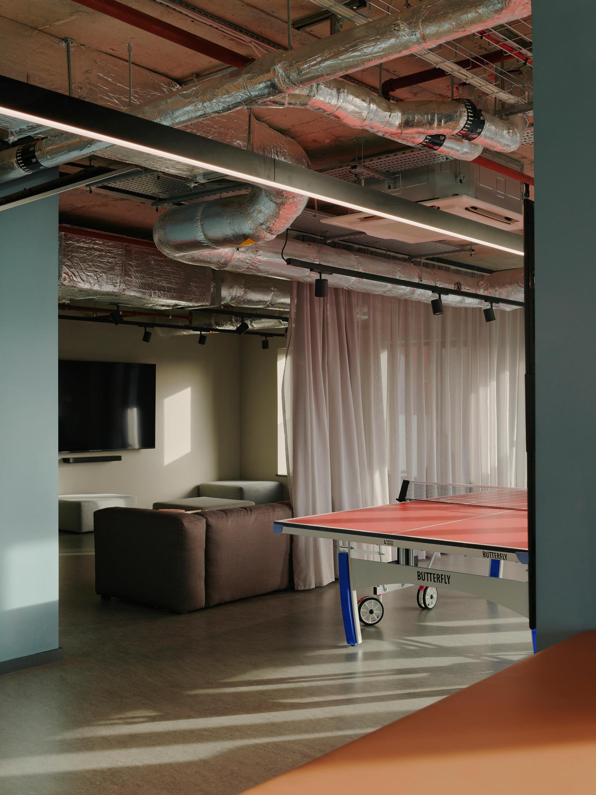 Interiors for LSE Robeson House - a home for global minds - completed by Jasper Sanders + Partners.