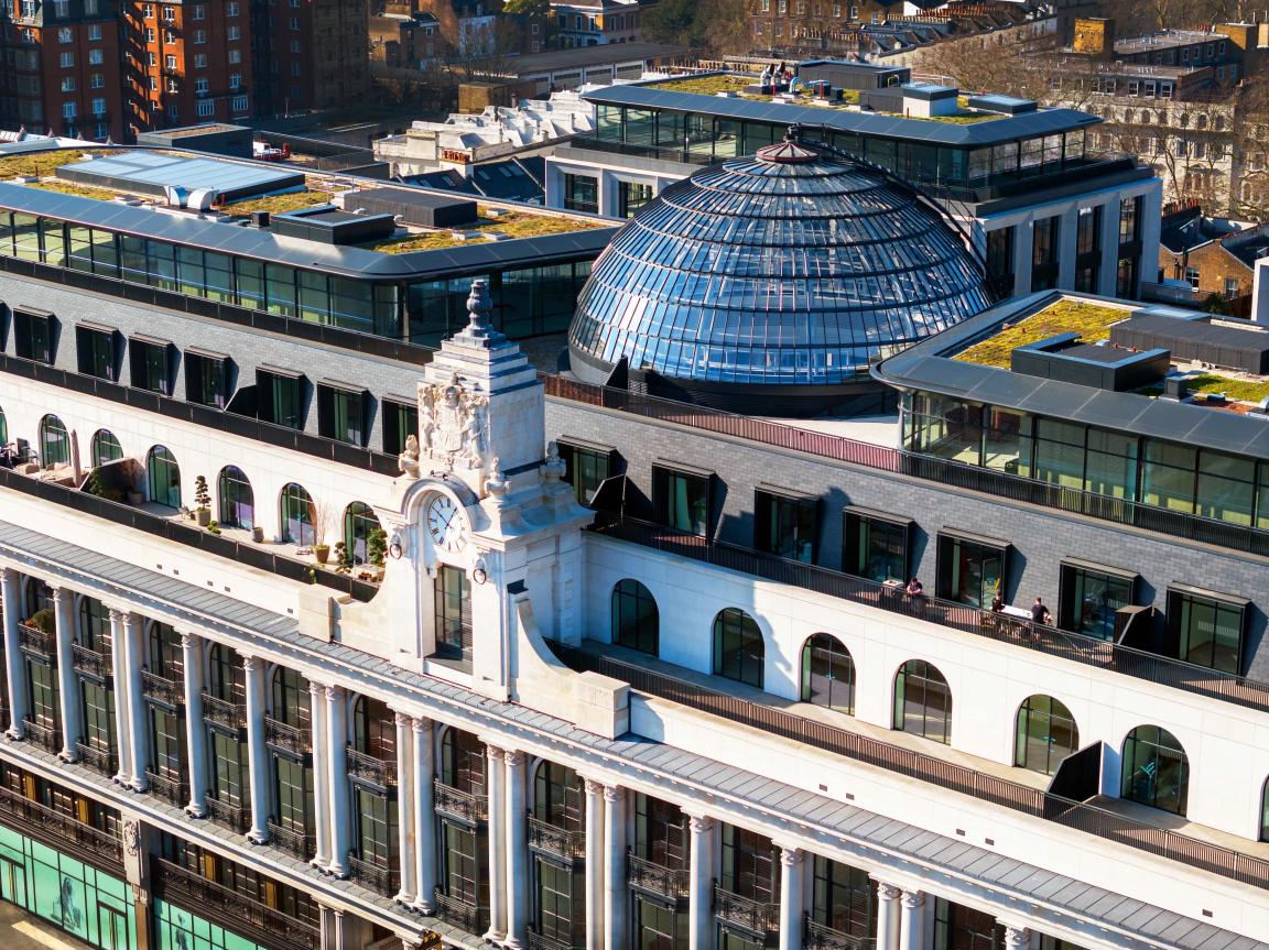 Cupa Pizarras’ CUPACLAD crowns Whiteleys redevelopment.