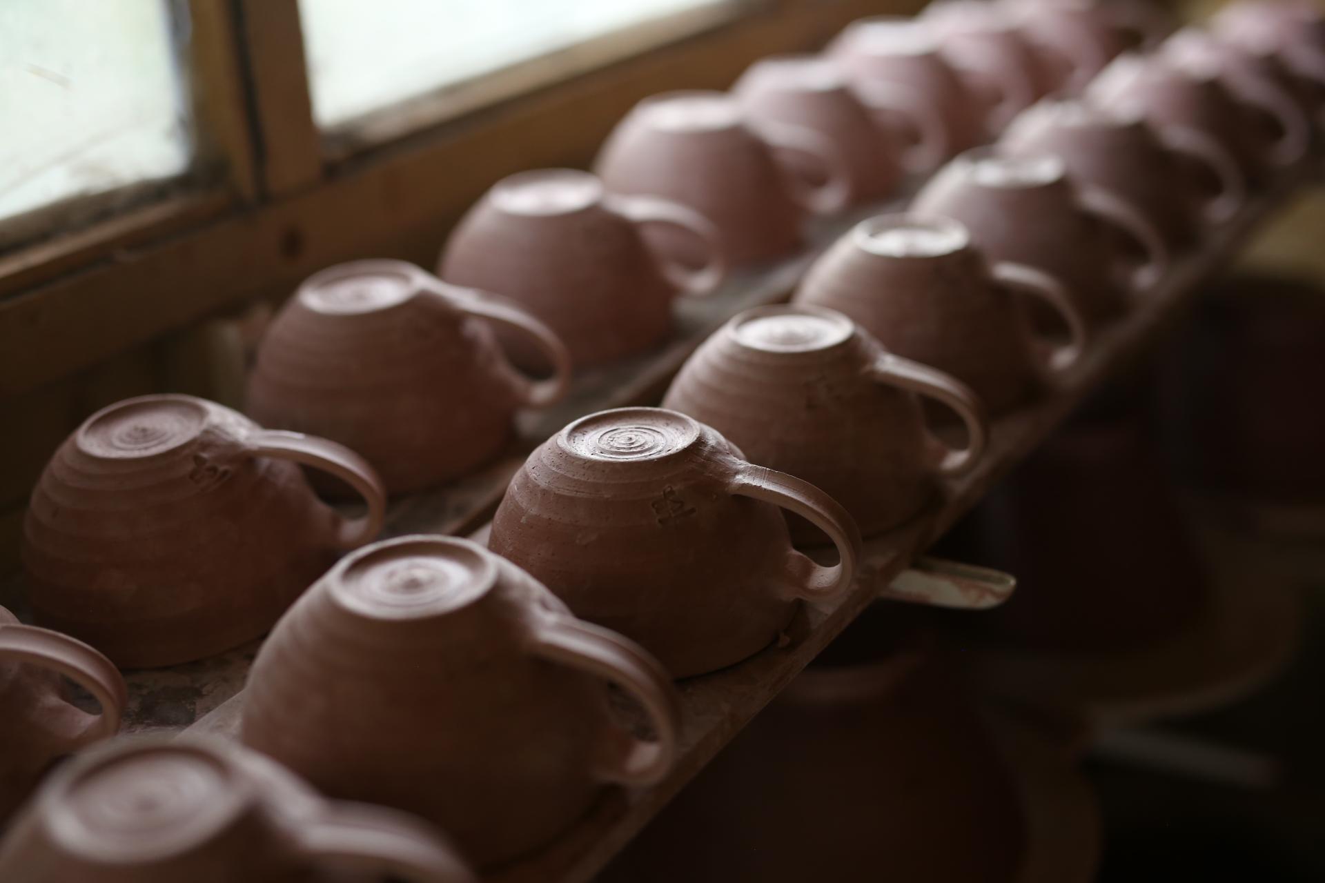 Ceramicist, Steve Brown on carving in character, the importance of self belief, and The Great Pottery Throw Down.