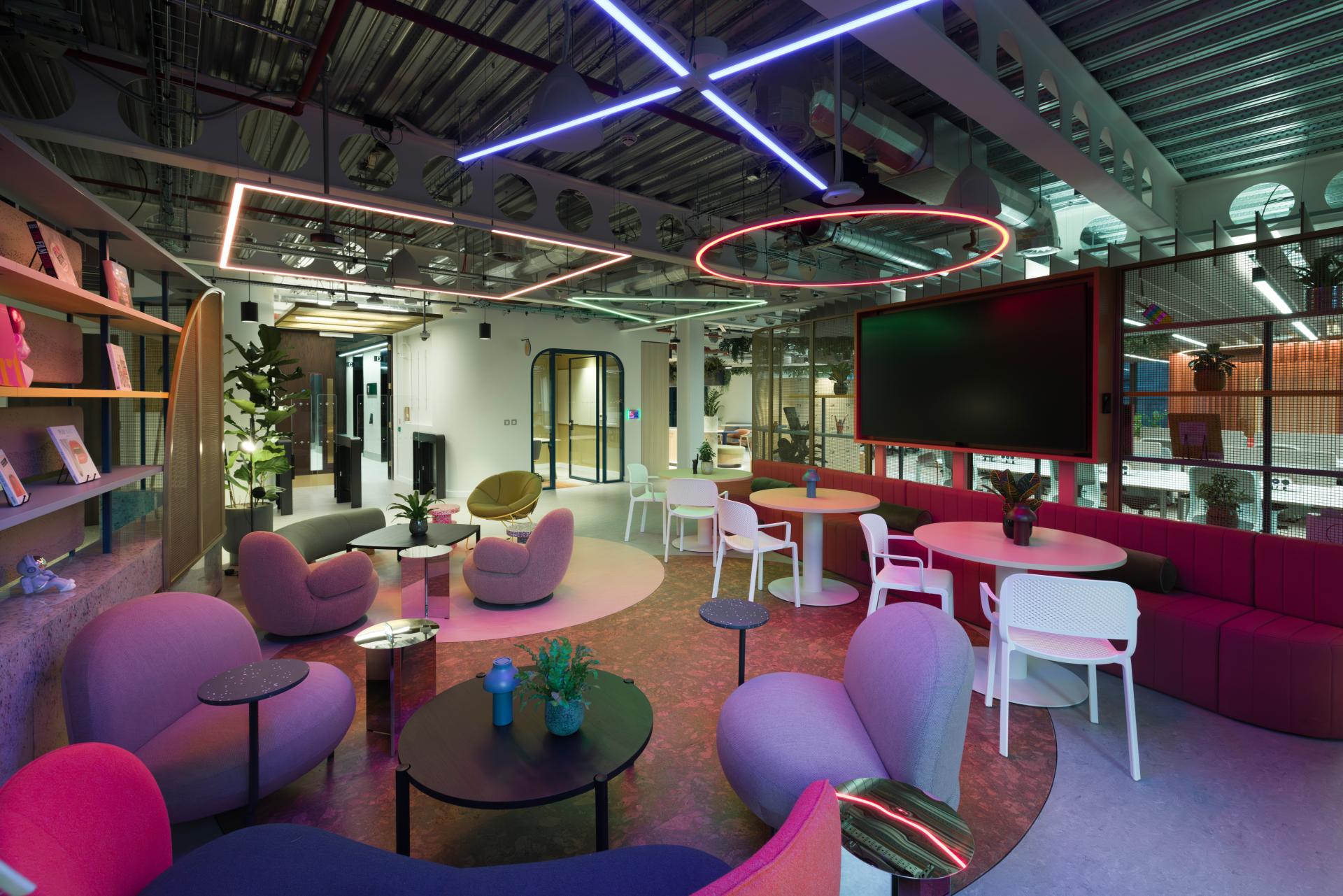 SpaceInvader's workplace scheme for Virgin Media O2 balances vibrancy with variety to support congregation and calm.