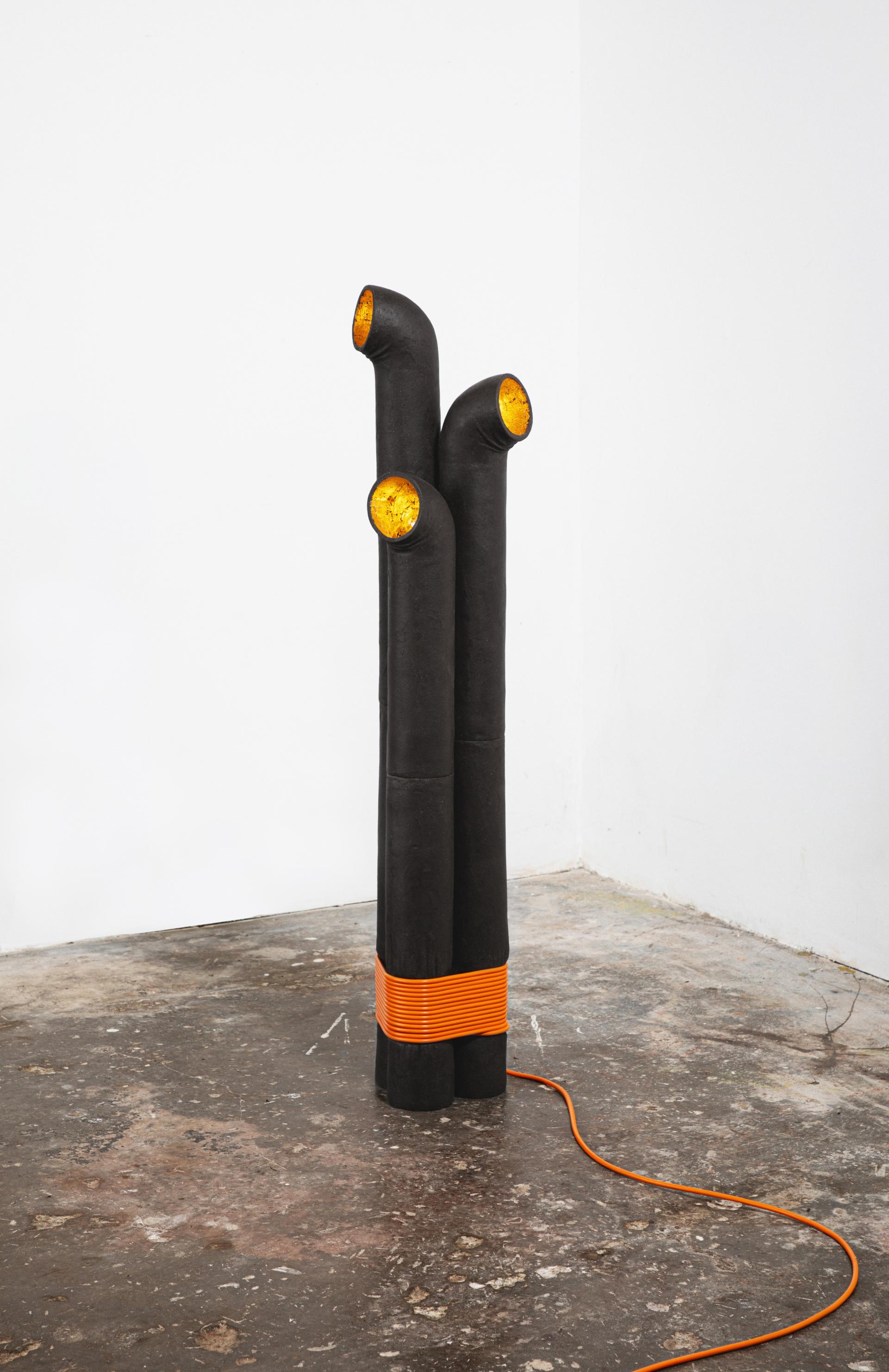Cãtãlin Filip: Crafting lighting and sculptural objects from clay.