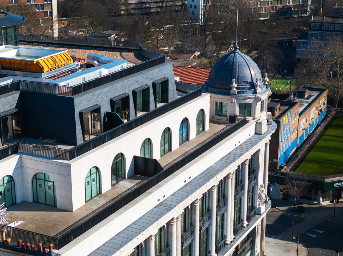 Cupa Pizarras’ CUPACLAD crowns Whiteleys redevelopment.