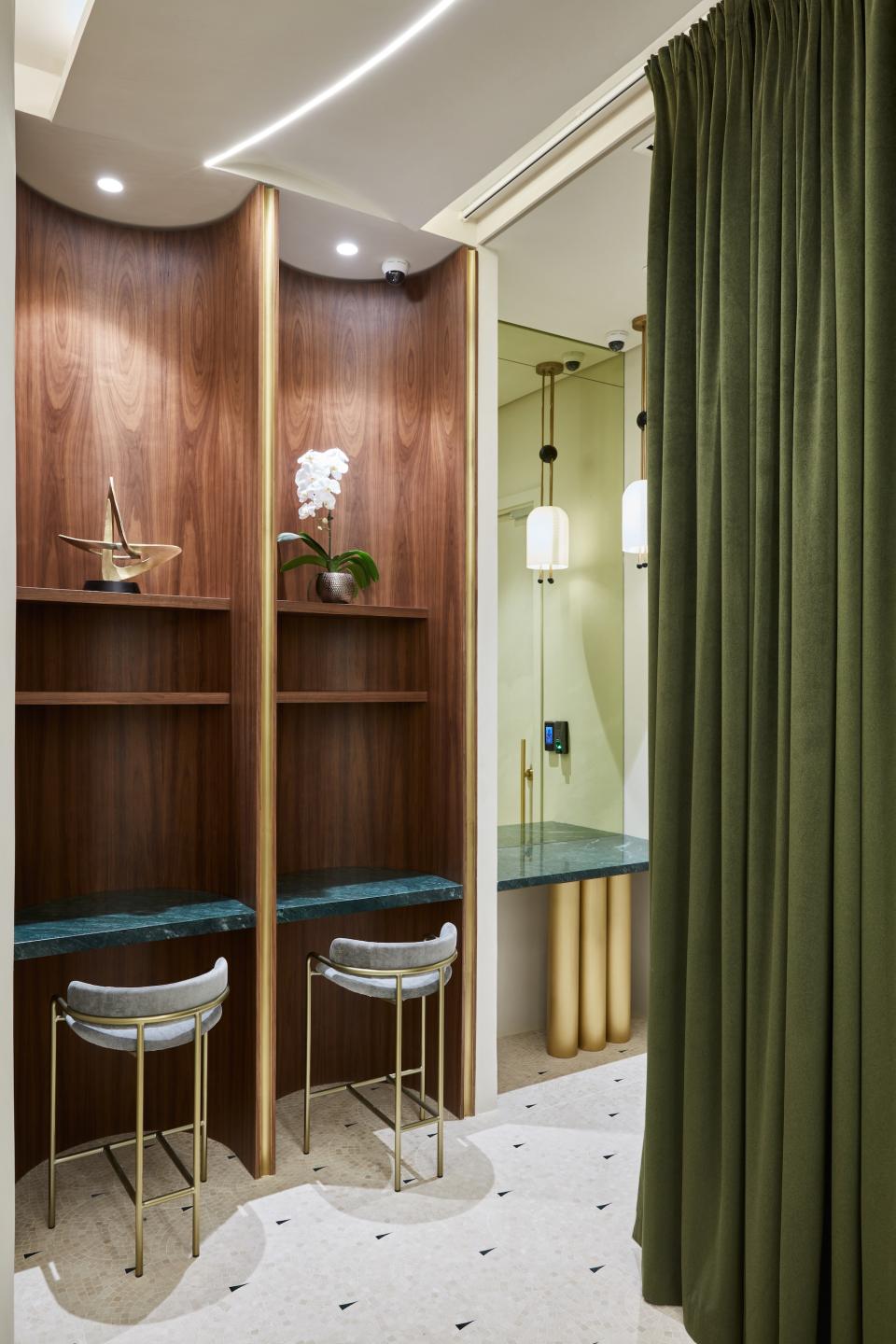 Contemporary interior of Vintage Vaults in Dubai featuring stylish seating and elegant decor elements for secure storage.