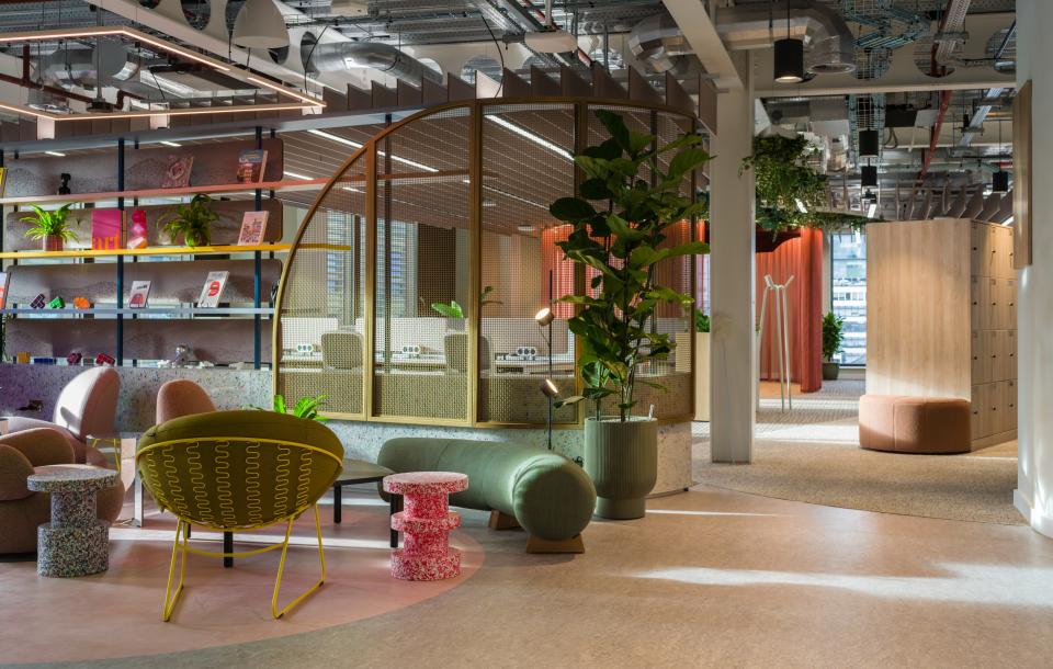 SpaceInvader's workplace scheme for Virgin Media O2 balances vibrancy with variety to support congregation and calm.