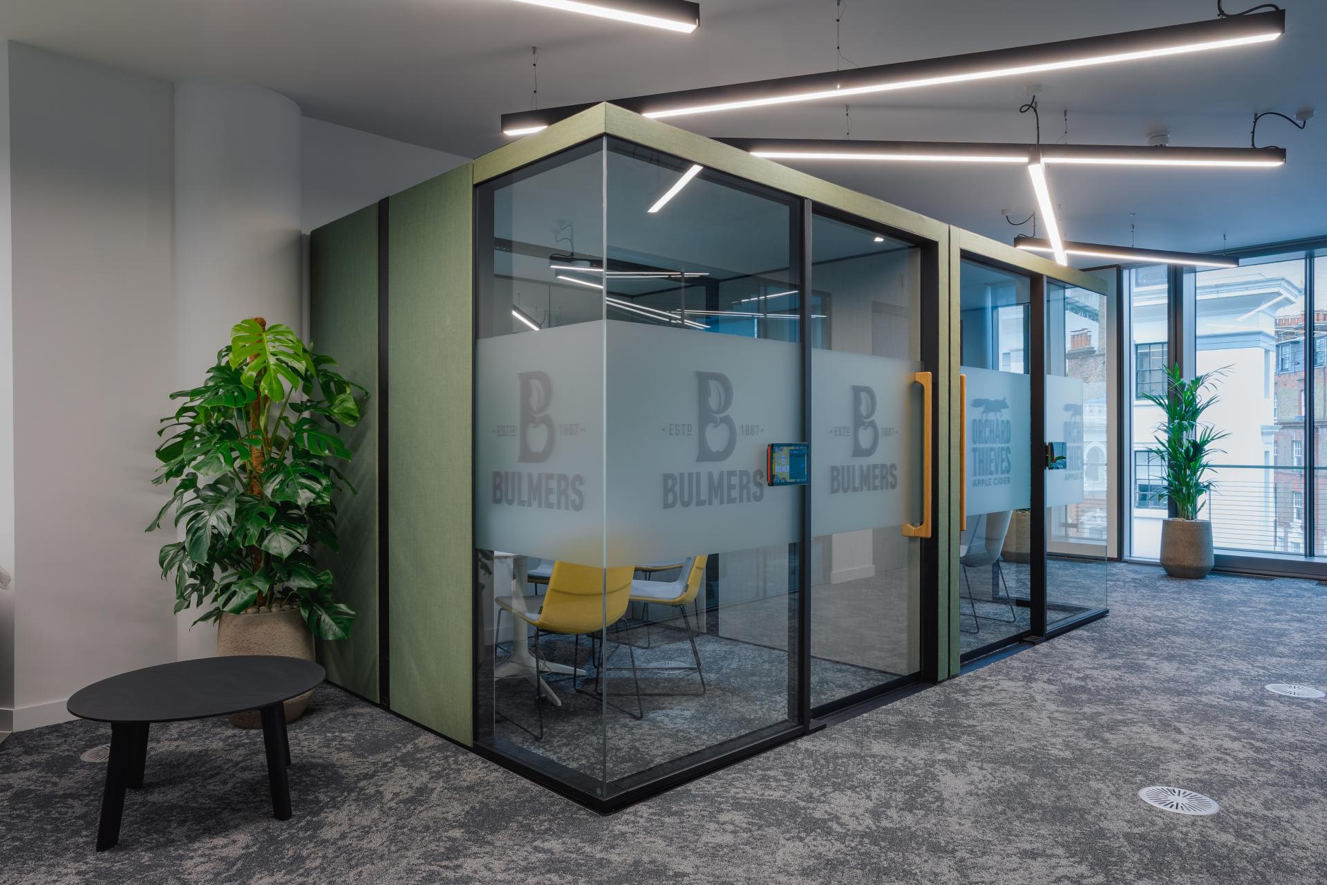 Benholm supports Claremont in bringing warmth, texture and vitality to HEINEKEN UK Edinburgh & London.