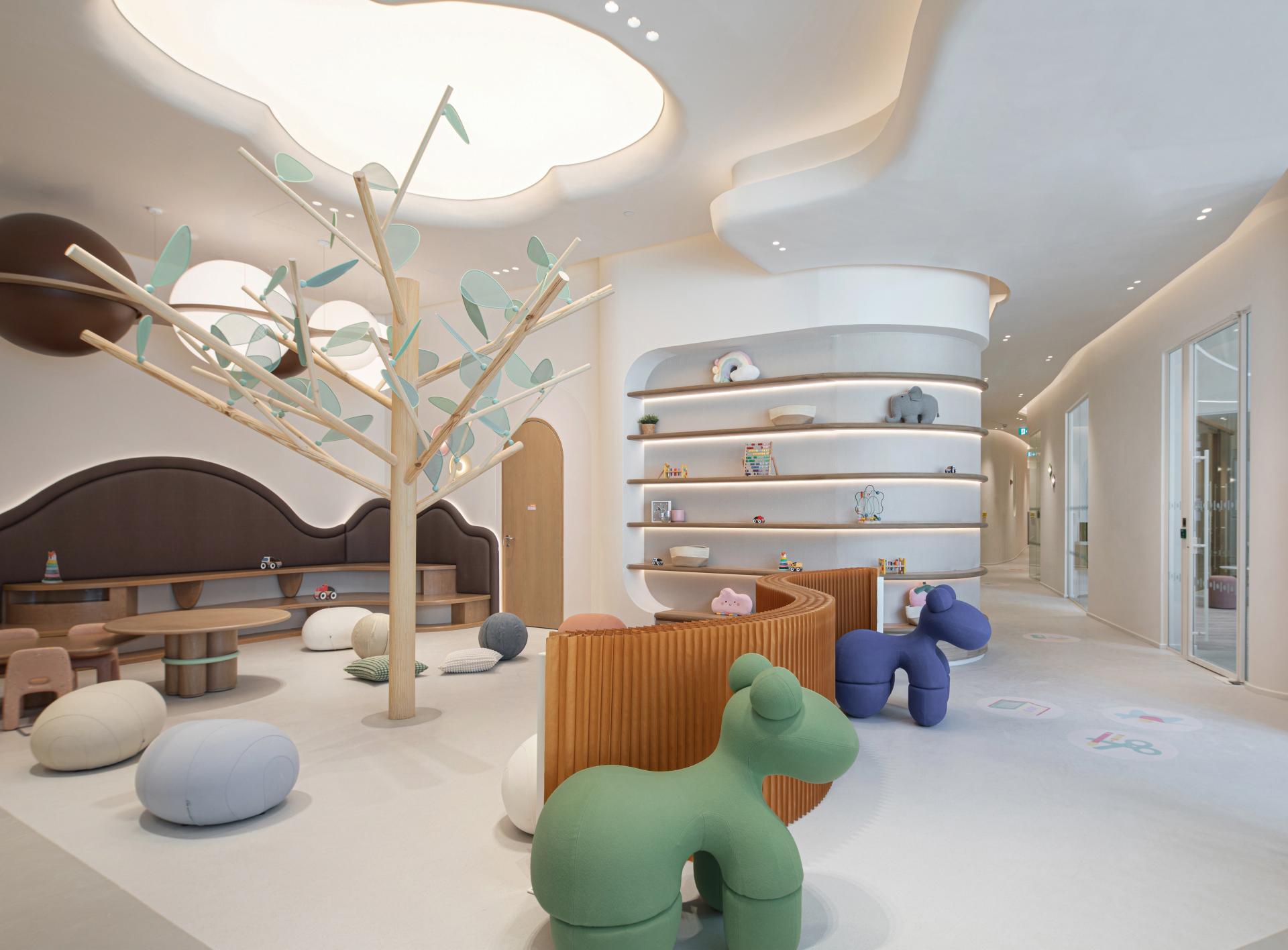 Explore Roar's groundbreaking LEED Gold Certified Montessori environment for PIF Daycare Centre in Riyadh.