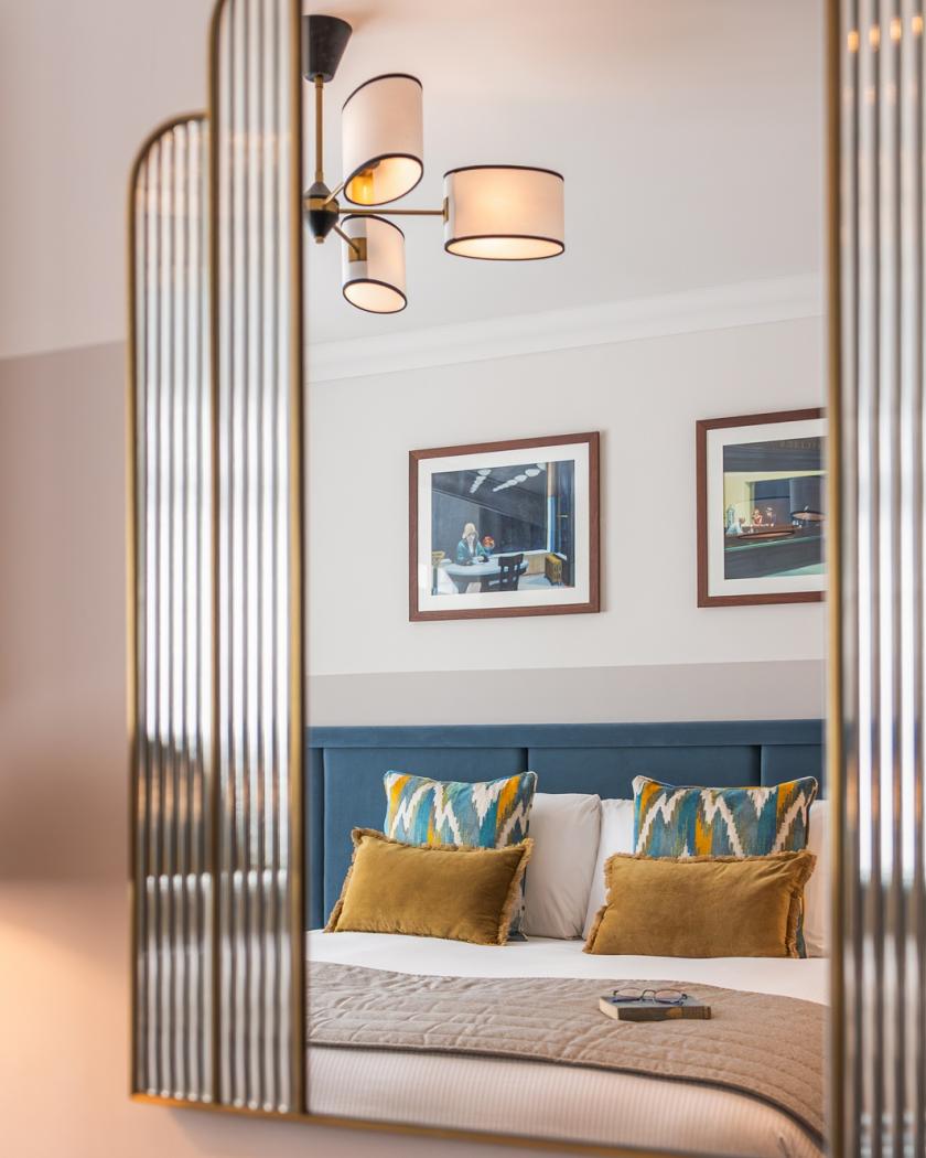 ILIV fabrics featured as part of relaunch of Chamberlain Hotel in London's Tower Hill.