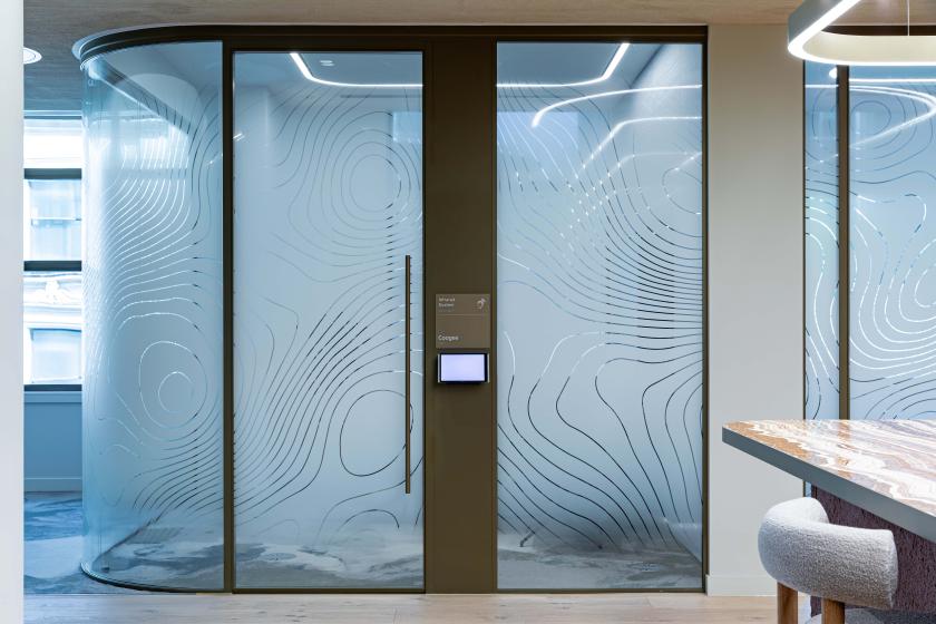 Radii supports tp bennett & Overbury with bespoke bronze framed glazed partitions at banking HQ in London.