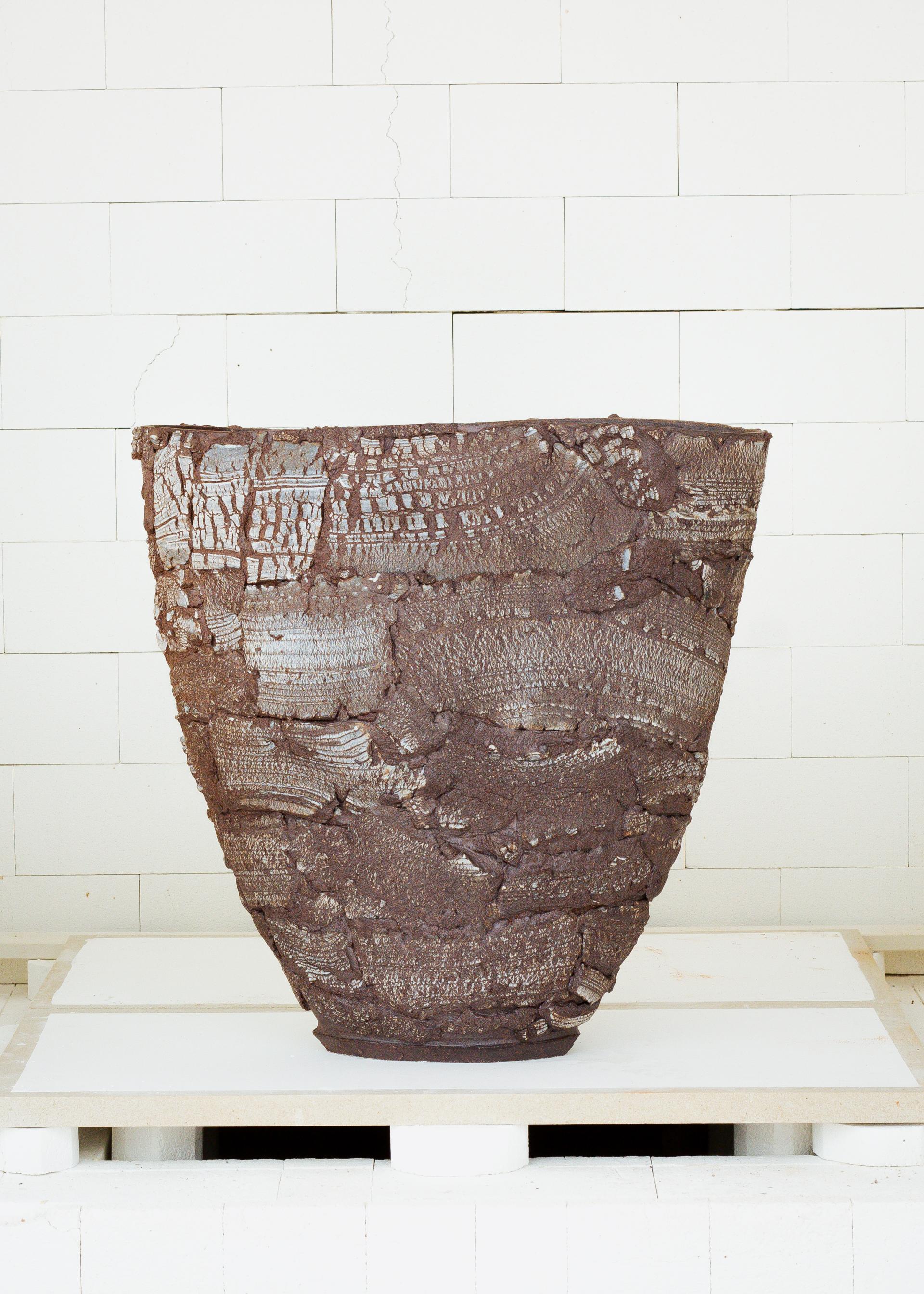 Surfacing by Heather Gibson: Ceramic stoneware rooted in materiality and memory.