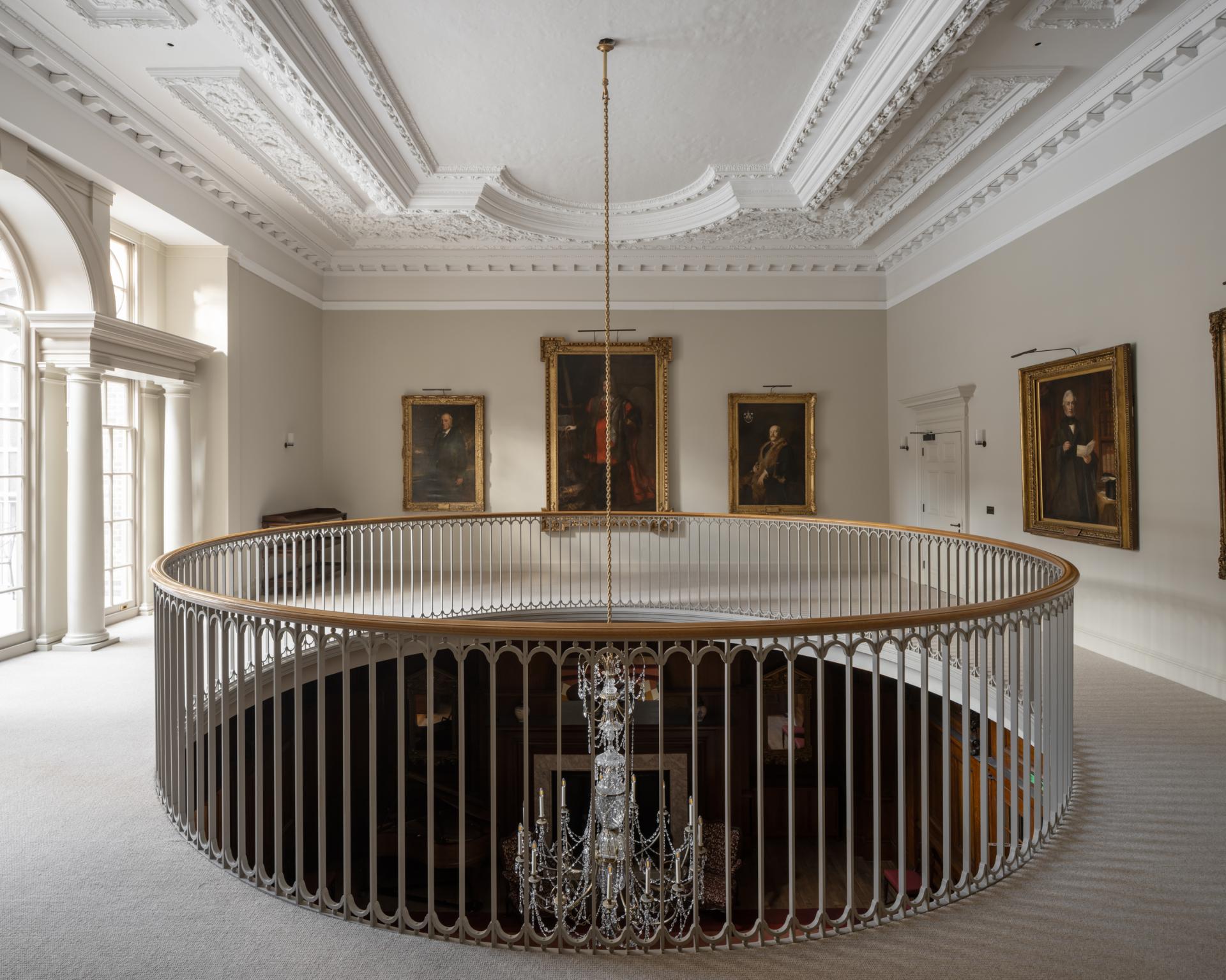 Carter Owers Studio reimagines the interiors of Skinners' Hall as 8½ London. 