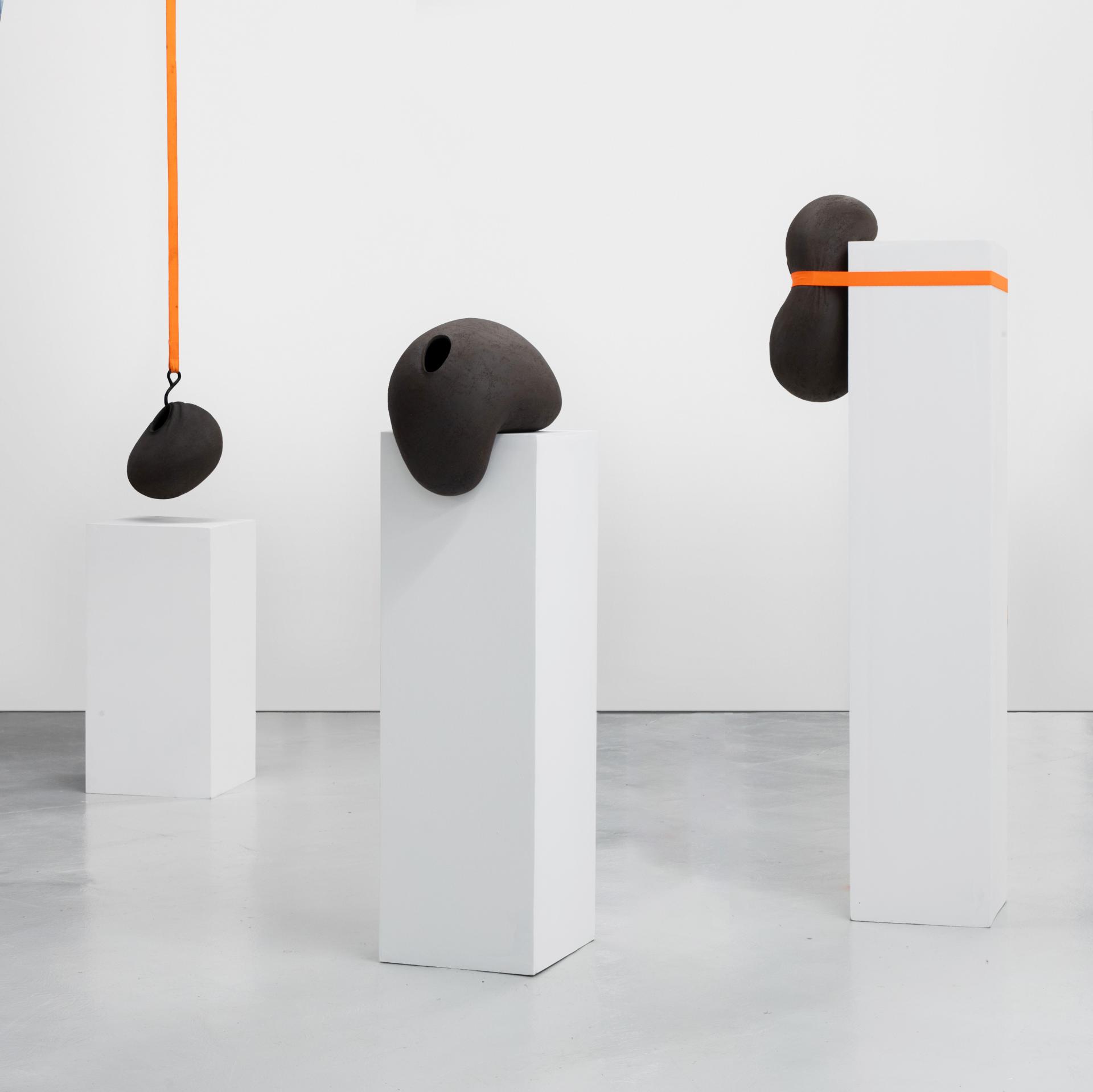 Cãtãlin Filip: Crafting lighting and sculptural objects from clay.