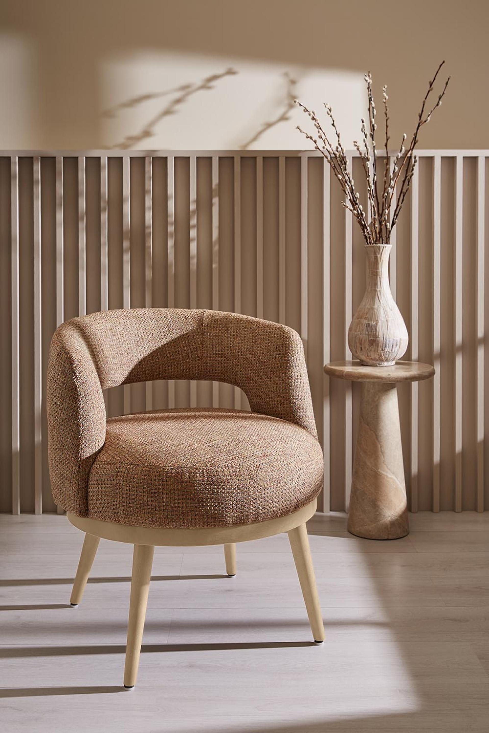 ILIV unveils Veneto and Monterey collections - drapery and upholstery fabrics for commercial interiors.