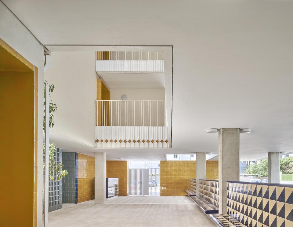 Modern architectural interior showcasing creative ceramic tile use in Spanish design, highlighting vibrant colors and innovative structures.