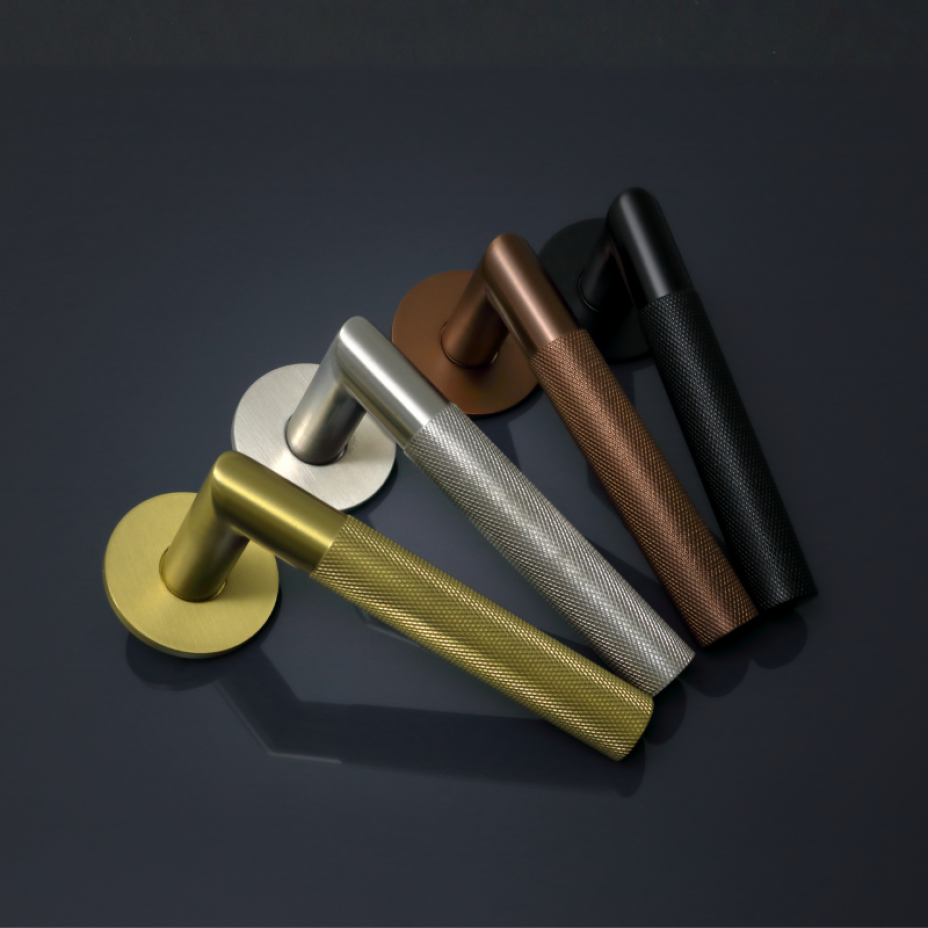 Knurled Lever