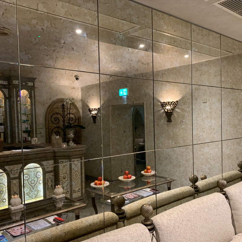 Bespoke Mirrors / Custom solutions handcrafted to the highest standards.