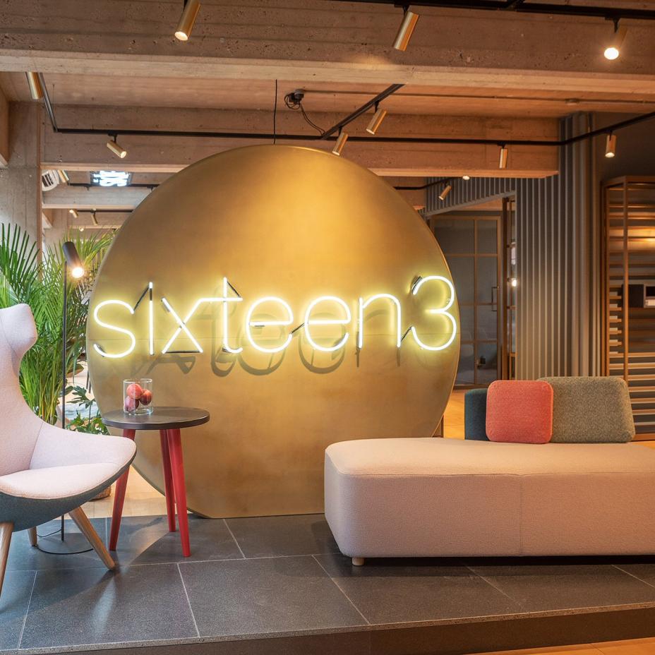 Neon for Commercial Interiors 