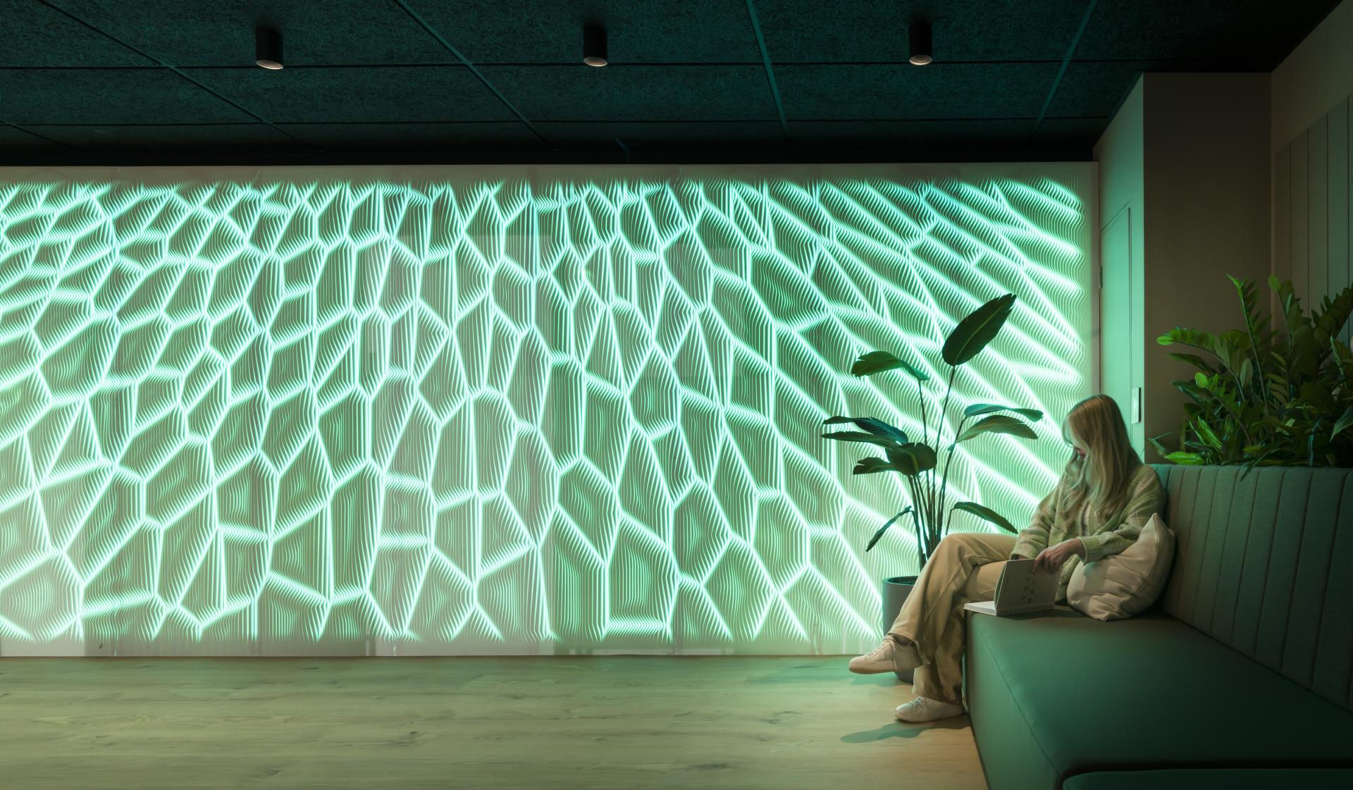 M|R Walls Honey / Nest at Glasshouse / Photography: SG Photography Ltd